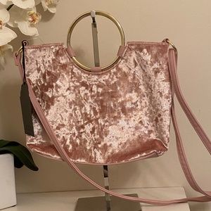 T-Shirt & Jeans Velvet Ring Bag